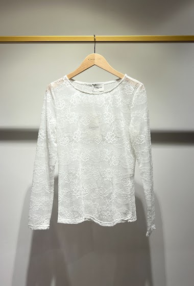 Wholesaler Choklate - Semi-sheer lace T-shirt