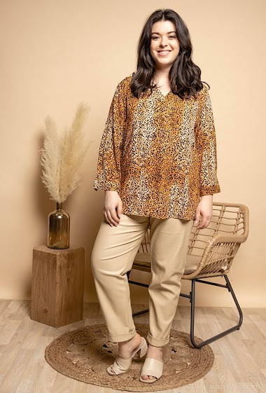 Wholesaler Christy - Polka dots print blouse