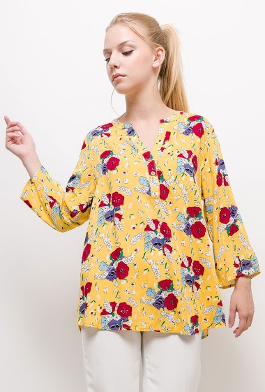 Wholesaler Christy - Blouse with printed flowers