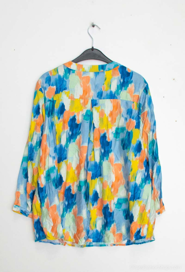 Wholesaler Christy - Casual printed blouse with roll-up sleeves *lyocell*
