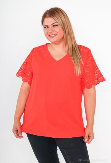 Wholesaler Christy - Plain lace short-sleeved blouse