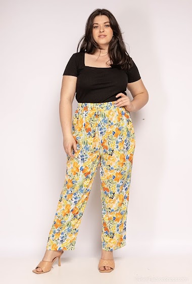 Grossiste Christy - Pantalon fluide à fleurs