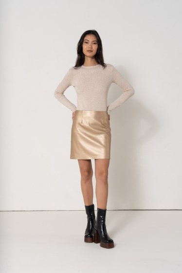 Wholesaler ORAIJE PARIS - Faux leather short skirt