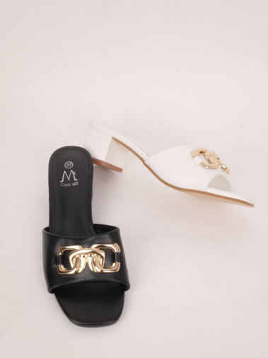 Wholesaler Cink Me - Mules with round toe heel and strap with gold ornaments