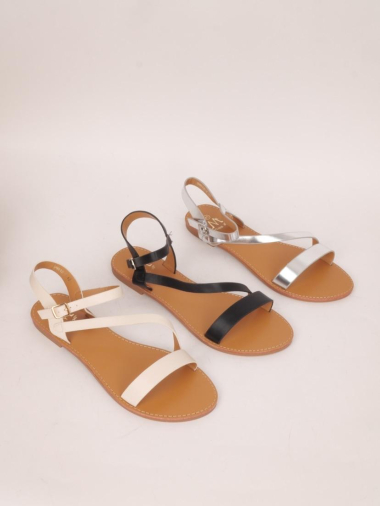 Wholesaler Cink Me - Bare feet in faux leather with adjustable through strap