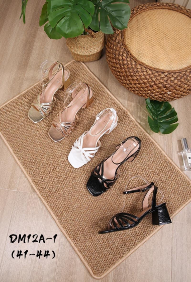Wholesaler Cink Me - women's sandal