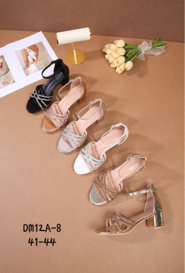 Wholesaler Cink Me - Heeled sandals with rhinestone crossed straps and adjustable ankle buckle