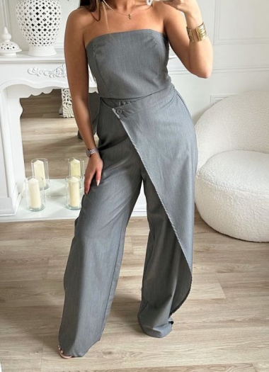 Wholesaler FOLIE LOOK - Trendy plain wrap jumpsuit