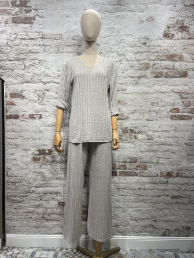 Wholesaler FOLIE LOOK - Plain light sweater pants set (wool)