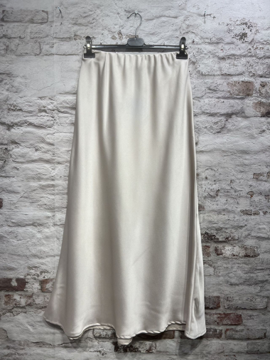 Wholesaler FOLIE LOOK - Satin skirt