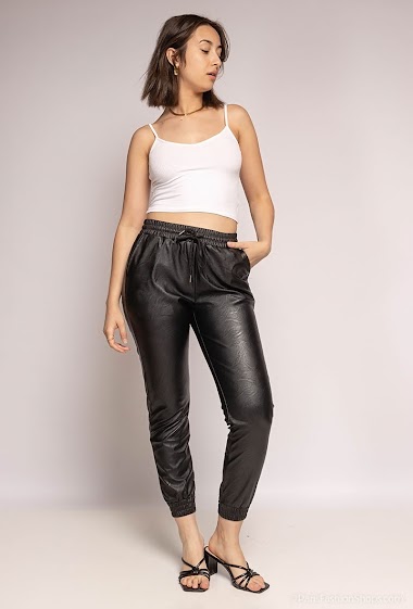 Wholesaler CM MODE - Fake leather pants