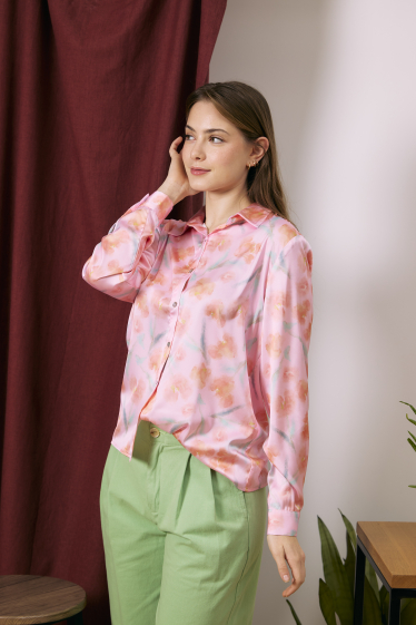 Wholesaler COLOR BLOCK - Pink printed satin shirt