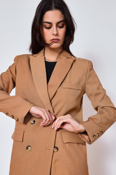 Wholesaler Copperose - Straight blazer with shoulder pads and buttoned cuffs