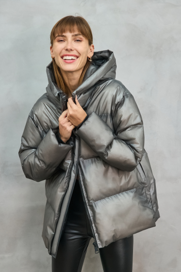 Wholesaler Copperose - transparent effect quilted waterproof down jacket