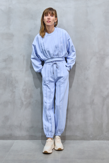 Wholesaler Copperose - sweatshirt and jogging set with pleated details