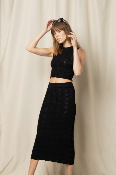 Wholesaler Copperose - cropped top and long wave skirt set