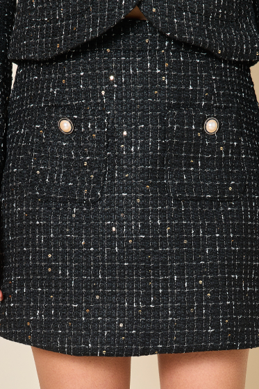 Grossiste Copperose - jupe courte en tweed avec poches plaquées ornées de boutons perles