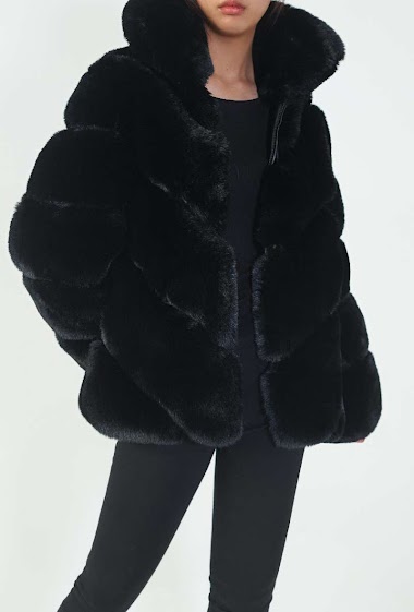 long faux leather coats with plush fur lining Copperose | Paris Fashion ...