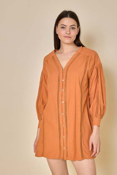Grossiste Copperose - robe courte en coton avec détail dentelle