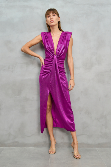Großhändler Copperose - Langes Kleid mit tiefem V-Ausschnitt aus Metall und Pailletten