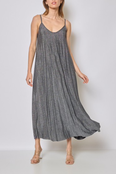 Wholesaler Copperose - long pleated dress with straps with sequined effect