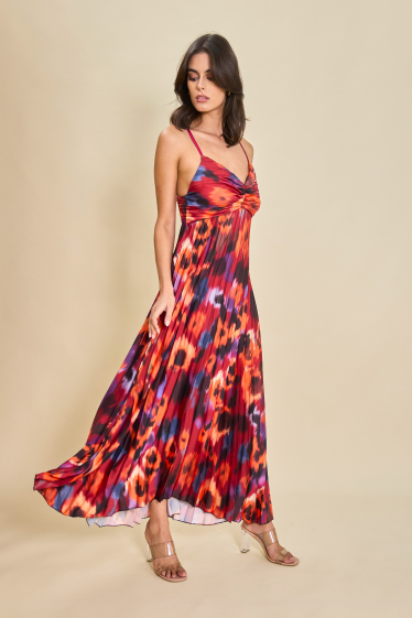 Wholesaler Copperose - long pleated dress with floral print