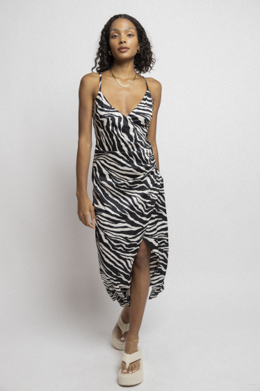 Wholesaler Copperose - Zebra print satin maxi dress
