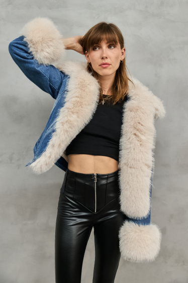 Wholesaler Copperose - short denim jacket with faux fur inserts
