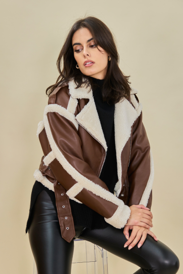 Wholesaler Copperose - short bi-material perfecto jacket in faux leather and moumoute