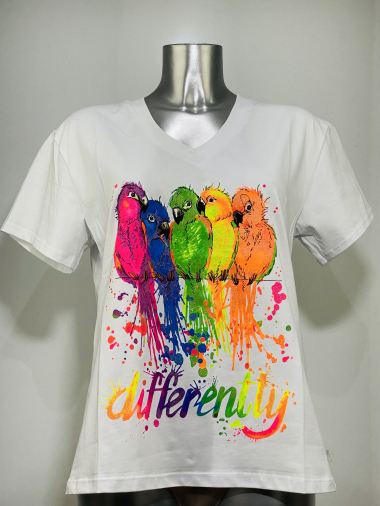 Großhändler Coraline - Baumwoll-T-Shirt mit V-Ausschnitt und Papageien-Print