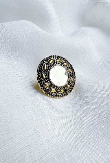 Mayorista D Bijoux - Round metal ring with mirror effect and rhinestones