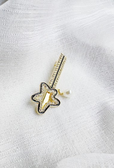 Grossiste D Bijoux - Barrette pince étoile strass et perle