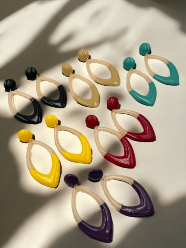 Grossiste D Bijoux - Boucles d'oreilles colorées plastiques