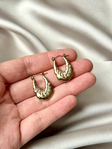 Wholesaler D Bijoux - Stainless steel hoop earrings