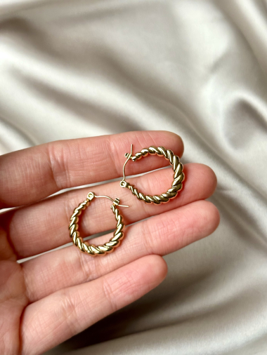 Wholesaler D Bijoux - Stainless steel hoop earrings