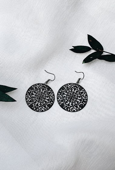 Wholesaler D Bijoux - Round filigree earrings