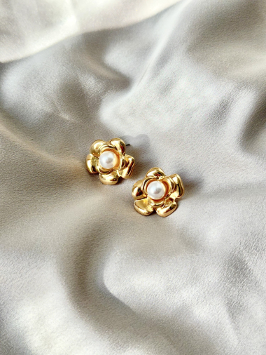 Grossiste D Bijoux - Boucles d'oreilles fleurs et perles