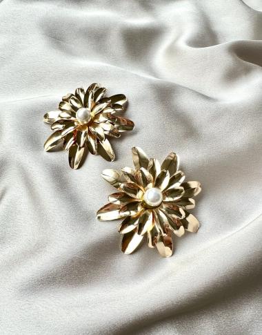 Wholesaler D Bijoux - Large flower earrings