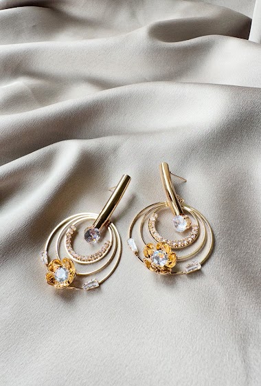 Wholesaler D Bijoux - Flower dangling earrings