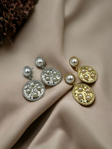 Grossiste D Bijoux - Boucles d'oreilles rondes métal avec perles