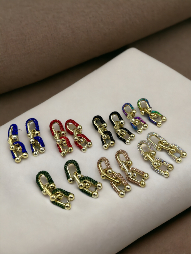 Wholesaler D Bijoux - Rhinestone earrings