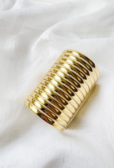 Wholesalers D Bijoux - African golden cuff bracelet