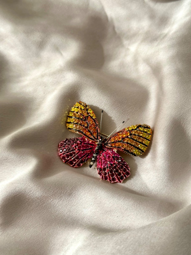 Wholesaler D Bijoux - Rhinestone Butterfly Brooch