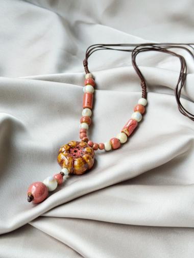 Großhändler D Bijoux - Halskette aus Porzellan-Keramik