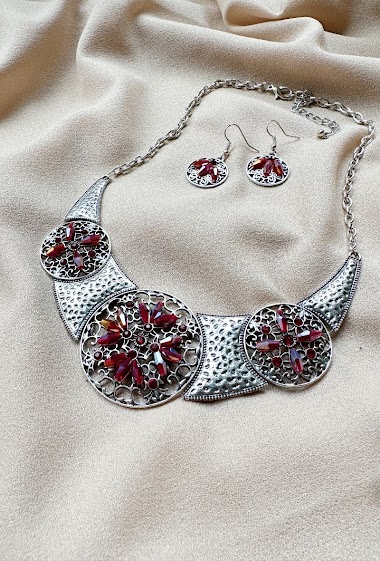 Grossiste D Bijoux - Collier métal perles dentelle
