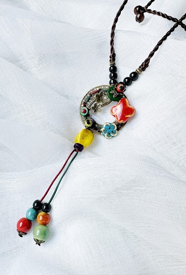Großhändler D Bijoux - Pendant necklace with ceramic beads and flowers