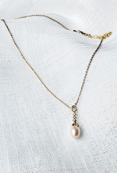 Wholesaler D Bijoux - Cultured pearl and rhinestone necklace, adjustable chain