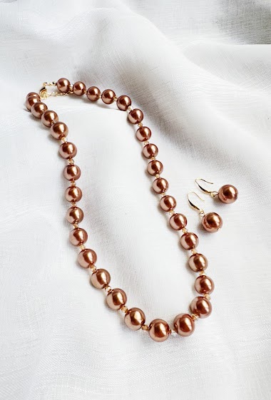 Großhändler D Bijoux - Pearl and crystal necklace with earrings