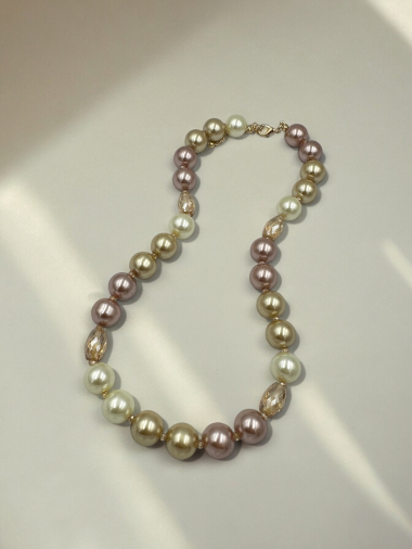 Großhändler D Bijoux - Halskette aus Perlen und Kristallen