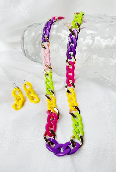 Wholesaler D Bijoux - Necklace with colored plastic mesh
